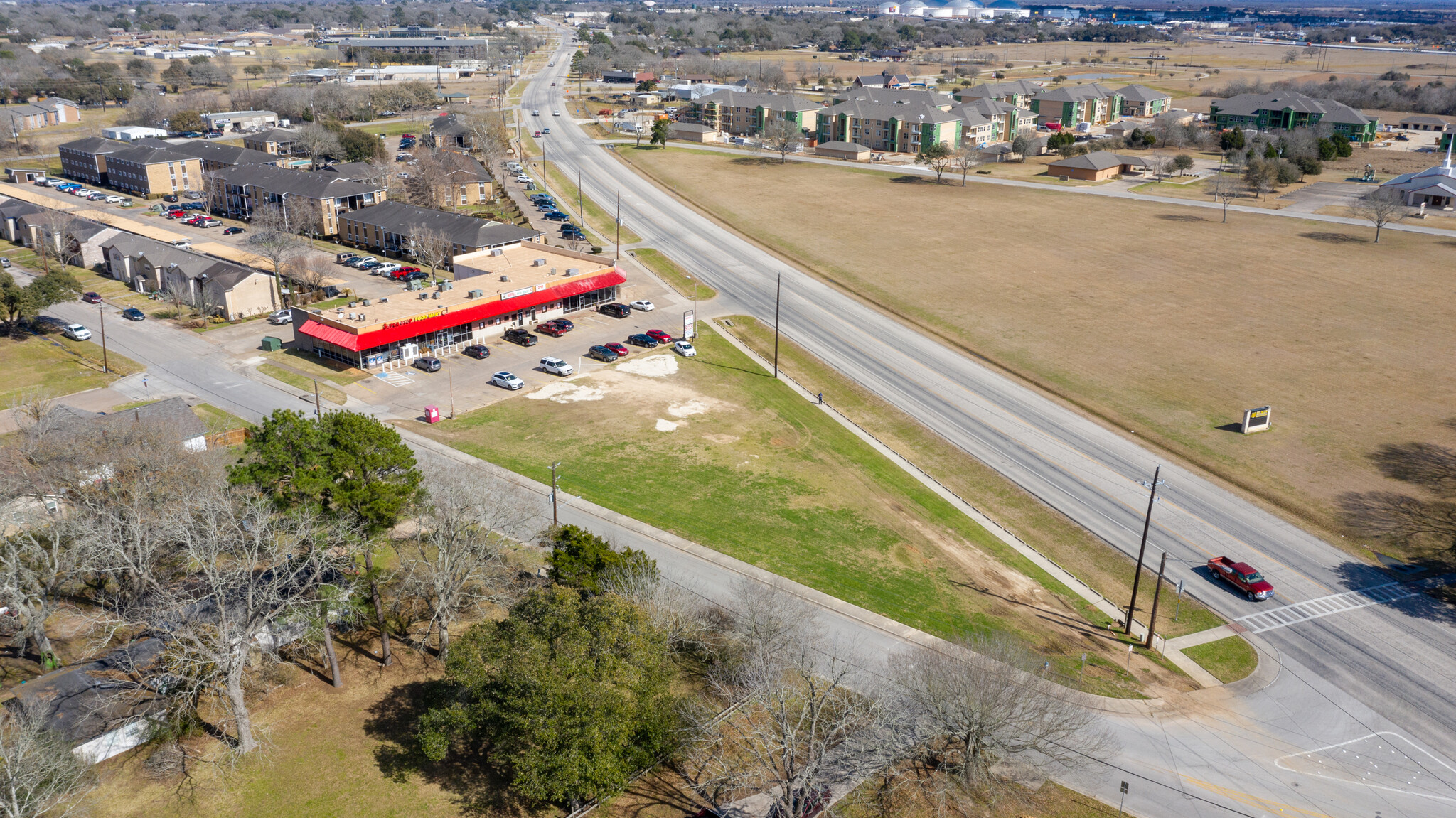 SC Sealy Center – Houston, TX (Multi Tenant Shopping Center)